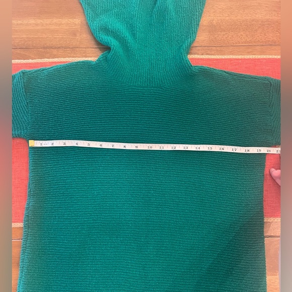 LOFT long sleeve turtleneck sweater, green, size MP - Picture 6 of 6
